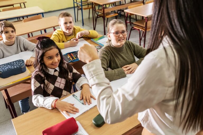 Edukacja multisensoryczna czyli wykorzystanie zmysłów w pracy z uczniami i wychowankami
