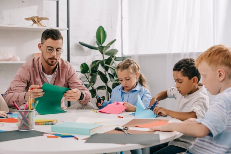 Praca z wykorzystaniem założeń edukacyjnych konstruktywizmu