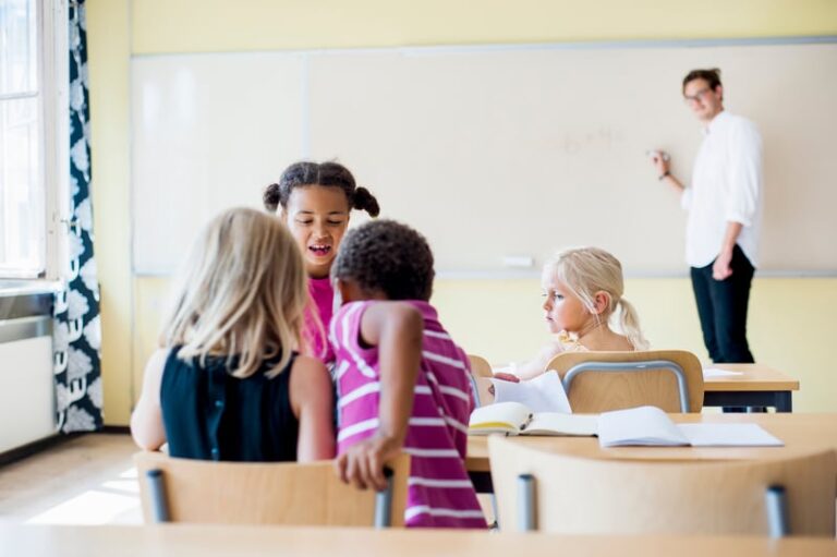 Empatyczna klasa - czyli jak budować wspierającą się wspólnotę