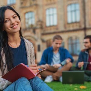 Mindset wzrostu w edukacji – jak uczyć dzieci wiary w swoje możliwości i wytrwałości w nauce