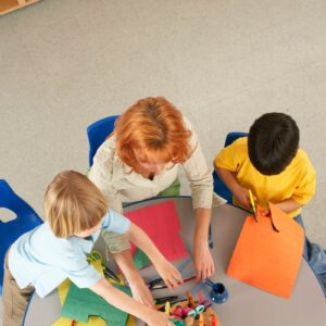 Organizacja uczenia się z wykorzystaniem tutoringu nauczycielskiego