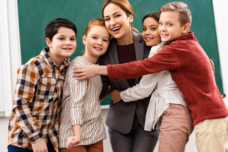 Poznawczo-behawioralne modele interwencji nauczyciela/pedagoga w relacji z dzieckiem